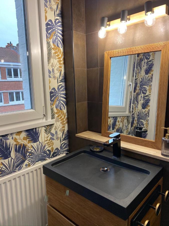 A La Villa Perroy Les Chambres Sont Spacieuses Et Les Petit-Dejeuners Offerts Dunkirk Eksteriør billede