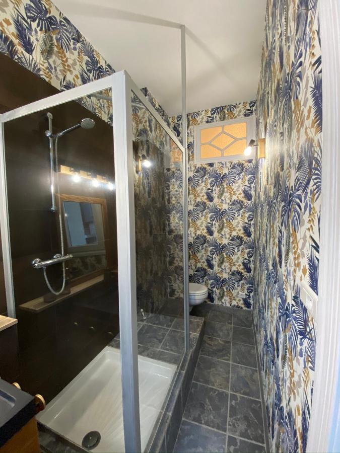 A La Villa Perroy Les Chambres Sont Spacieuses Et Les Petit-Dejeuners Offerts Dunkirk Eksteriør billede