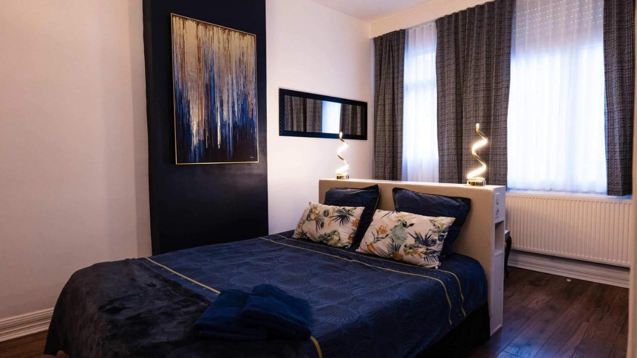 A La Villa Perroy Les Chambres Sont Spacieuses Et Les Petit-Dejeuners Offerts Dunkirk Eksteriør billede