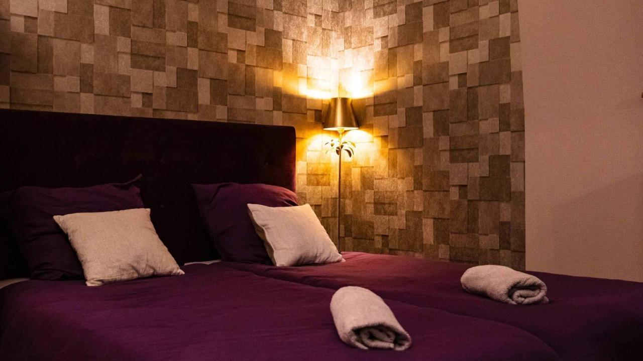 A La Villa Perroy Les Chambres Sont Spacieuses Et Les Petit-Dejeuners Offerts Dunkirk Eksteriør billede